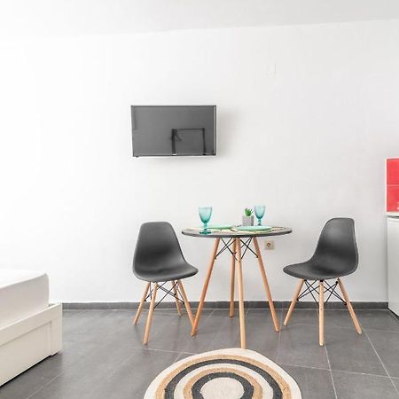 Modern Studio Near Downtown Heraklion  Exterior photo